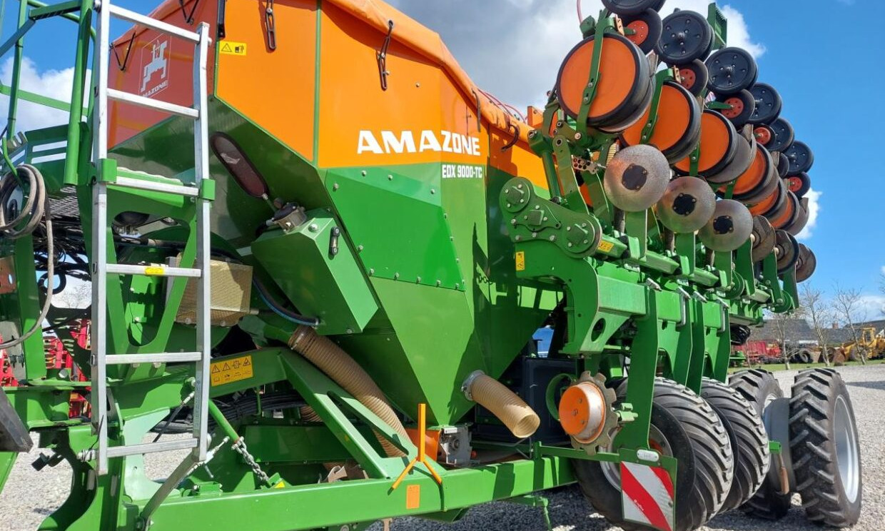 Amazone EDX 9000-TC MED GPS - Täppiskülvimasin: pilt 3 Amazone EDX 9000-TC MED GPS - Täppiskülvimasin: pilt 3