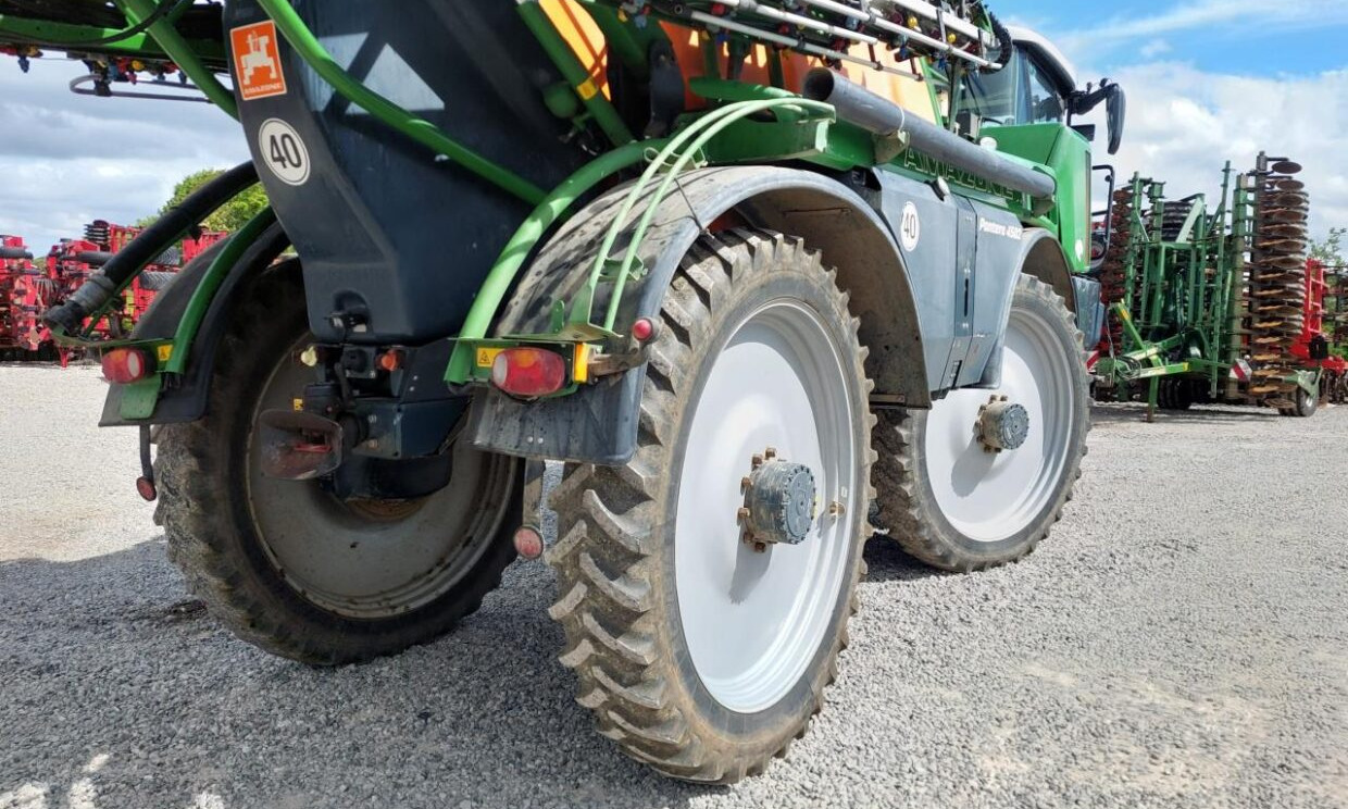 Amazone Pantera 4502 30-24m - Iseliikuv pihusti: pilt 4 Amazone Pantera 4502 30-24m - Iseliikuv pihusti: pilt 4