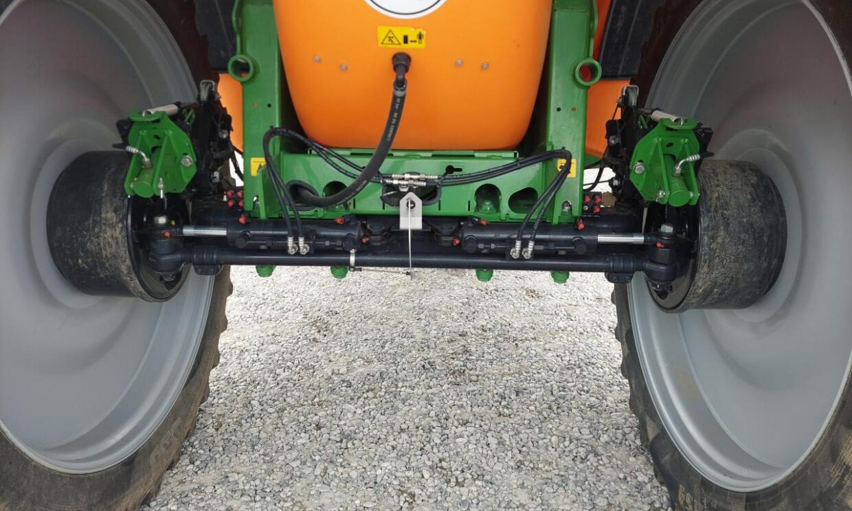 Amazone UX 5200 - 28m med Ama-Select - Järelveetav pritsija: pilt 5 Amazone UX 5200 - 28m med Ama-Select - Järelveetav pritsija: pilt 5