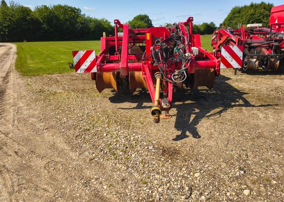 Grimme RL3000 - Kartulivõtumasin: pilt 2 Grimme RL3000 - Kartulivõtumasin: pilt 2