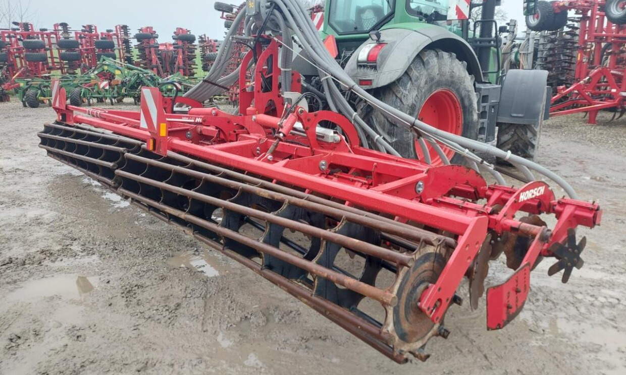 Horsch Joker 7 CT med Harsø-fordeler - Segupihusti: pilt 1 Horsch Joker 7 CT med Harsø-fordeler - Segupihusti: pilt 1