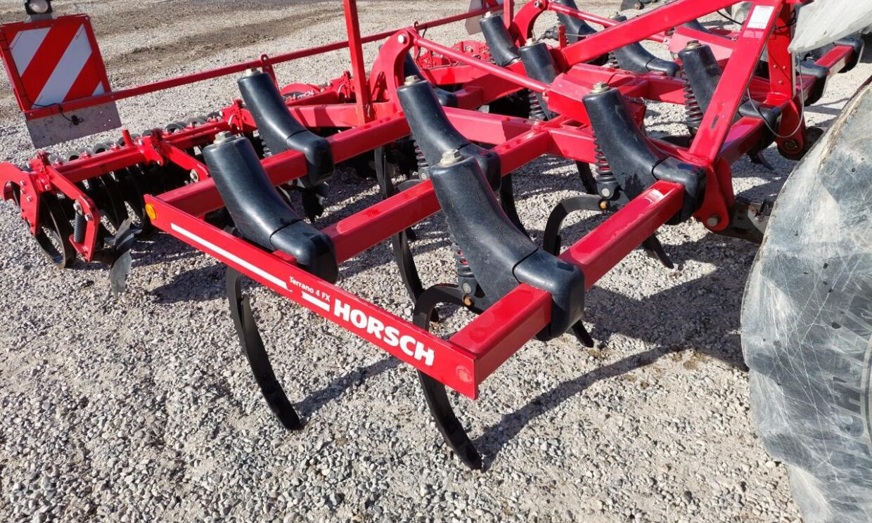 Horsch TERRANO 4 FX STARR - Äke: pilt 1 Horsch TERRANO 4 FX STARR - Äke: pilt 1