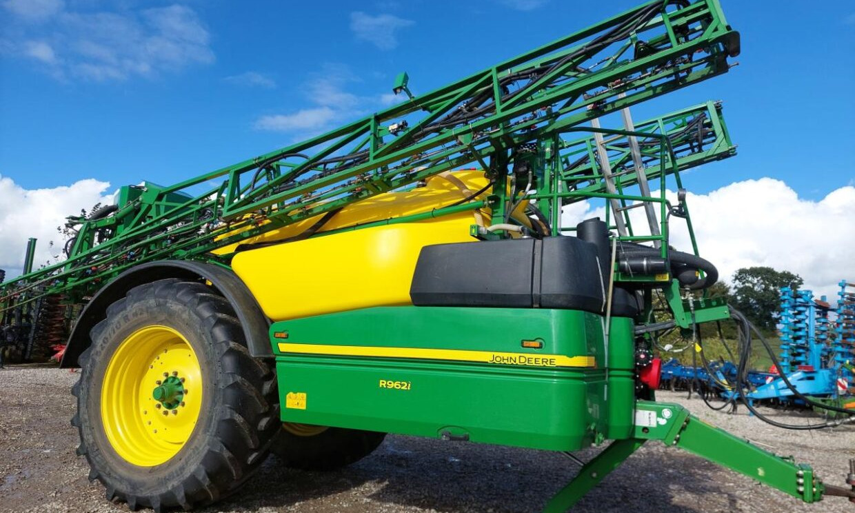 John Deere R962i - 28m - Järelveetav pritsija: pilt 2 John Deere R962i - 28m - Järelveetav pritsija: pilt 2