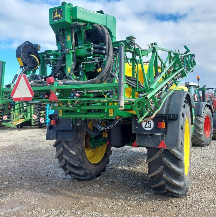 John Deere R962i - 28m - Järelveetav pritsija: pilt 4 John Deere R962i - 28m - Järelveetav pritsija: pilt 4