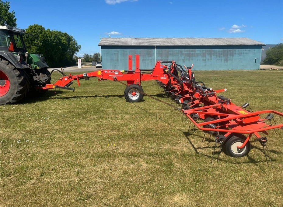 Kuhn 13M SPREDER - Kaarutaja/ Reha: pilt 2 Kuhn 13M SPREDER - Kaarutaja/ Reha: pilt 2