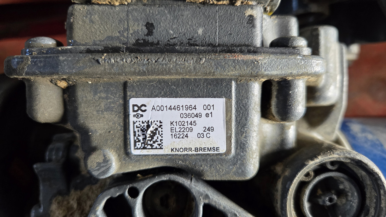 KNORR-BREMSE CONTROL UNIT EAPU K 102145 - Mootori juhtimisseade - Veoauto: pilt 5 KNORR-BREMSE CONTROL UNIT EAPU K 102145 - Mootori juhtimisseade - Veoauto: pilt 5