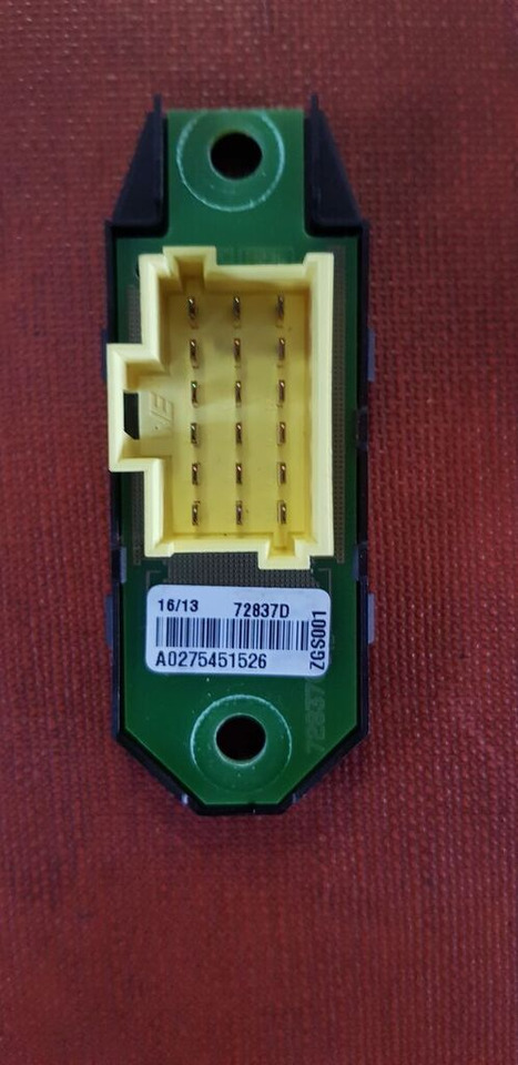 Knorr-Bremse 0 486 106 133 Mercedes-Benz ACTROS MB4 - Mootori juhtimisseade - Veoauto: pilt 1 Knorr-Bremse 0 486 106 133 Mercedes-Benz ACTROS MB4 - Mootori juhtimisseade - Veoauto: pilt 1