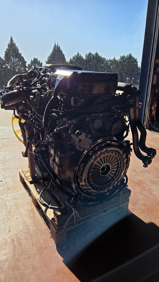 MERCEDES-BENZ ACTROS MP4 OM 471 LA EURO 6 - Mootor - Veoauto: pilt 3 MERCEDES-BENZ ACTROS MP4 OM 471 LA EURO 6 - Mootor - Veoauto: pilt 3