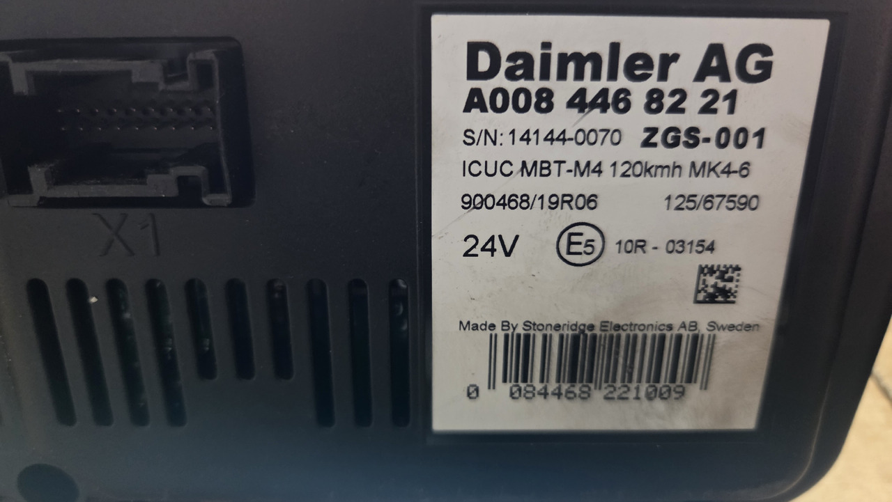 MERCEDES-BENZ INSTRUMENT PANEL ACTROS -ATEGO - Armatuurlaud - Veoauto: pilt 2 MERCEDES-BENZ INSTRUMENT PANEL ACTROS -ATEGO - Armatuurlaud - Veoauto: pilt 2