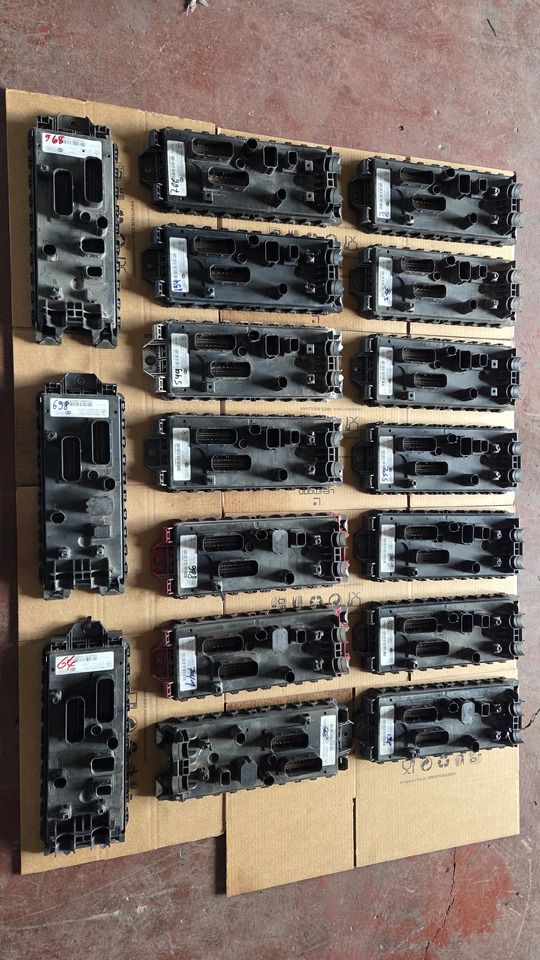 MERCEDES-BENZ SAM CHASSIS MP4 ACTROS - Mootori juhtimisseade - Veoauto: pilt 1 MERCEDES-BENZ SAM CHASSIS MP4 ACTROS - Mootori juhtimisseade - Veoauto: pilt 1