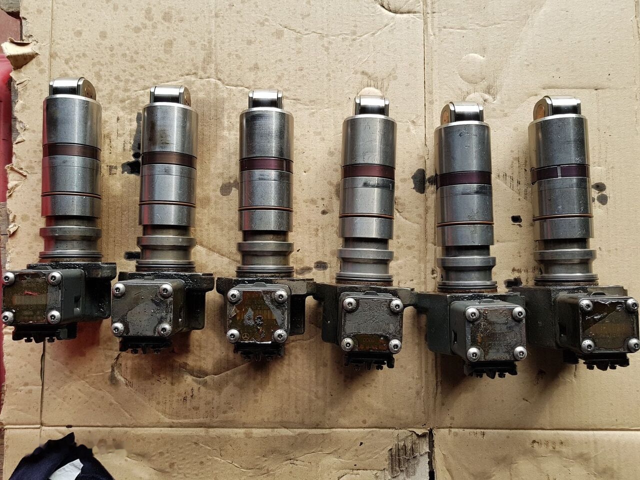 Mercedes-Benz ATEGO,ACTROS truck - Kütusepump - Veoauto: pilt 5 Mercedes-Benz ATEGO,ACTROS truck - Kütusepump - Veoauto: pilt 5
