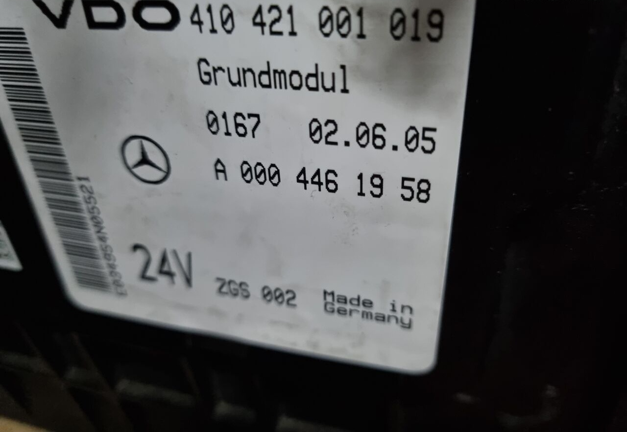 Mercedes-Benz GRUNDMODUL ACTROS MP4 A0014465158 Mercedes-Benz ACTROS MP4 EURO 6 - Kaitse - Veoauto: pilt 2 Mercedes-Benz GRUNDMODUL ACTROS MP4 A0014465158 Mercedes-Benz ACTROS MP4 EURO 6 - Kaitse - Veoauto: pilt 2