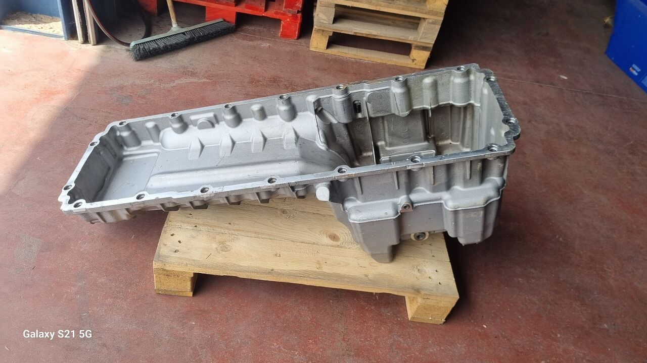 Mercedes-Benz OIL PAN ACTROS MP4 A4730102213 Mercedes-Benz ACTROS MP4 EURO 6 - Karter - Veoauto: pilt 5 Mercedes-Benz OIL PAN ACTROS MP4 A4730102213 Mercedes-Benz ACTROS MP4 EURO 6 - Karter - Veoauto: pilt 5