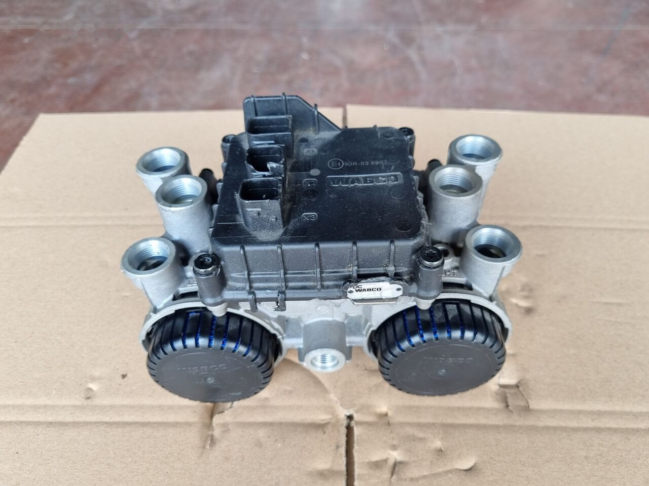 WABCO 4801060050 Mercedes-Benz ACTROS MP4 EURO 6 - Mootori juhtimisseade - Veoauto: pilt 5 WABCO 4801060050 Mercedes-Benz ACTROS MP4 EURO 6 - Mootori juhtimisseade - Veoauto: pilt 5