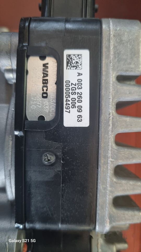WABCO GATE CYLINDER 3 PEDAL NEW A Mercedes-Benz ACTROS MP2 MP3 - Mootori juhtimisseade - Veoauto: pilt 2 WABCO GATE CYLINDER 3 PEDAL NEW A Mercedes-Benz ACTROS MP2 MP3 - Mootori juhtimisseade - Veoauto: pilt 2