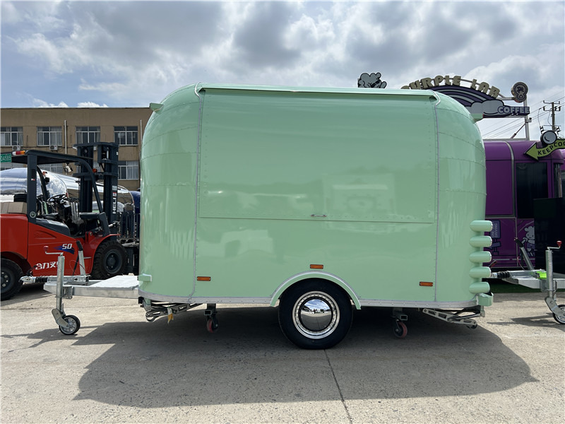 BBQ Burger Food Truck Pizza Food Trailer - Toitlustus haagis: pilt 4 BBQ Burger Food Truck Pizza Food Trailer - Toitlustus haagis: pilt 4