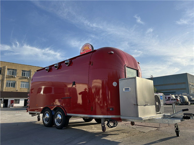 Burger Van Smash Burger Trailer |Handcrafted Burgers & Fries Food Truck - Toitlustus haagis: pilt 5 Burger Van Smash Burger Trailer |Handcrafted Burgers & Fries Food Truck - Toitlustus haagis: pilt 5