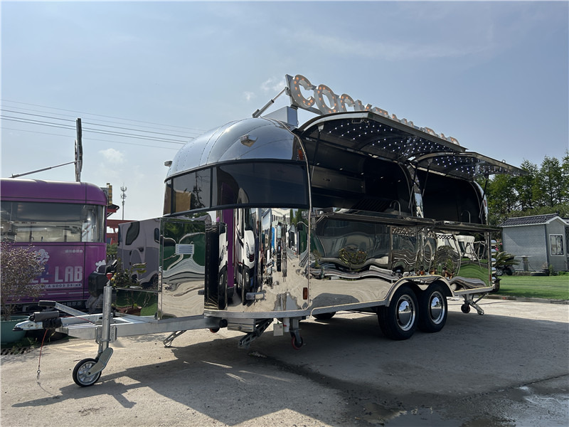 Cocktails Food Trailer Airstream Beer Food Truck - Toitlustus haagis: pilt 2 Cocktails Food Trailer Airstream Beer Food Truck - Toitlustus haagis: pilt 2