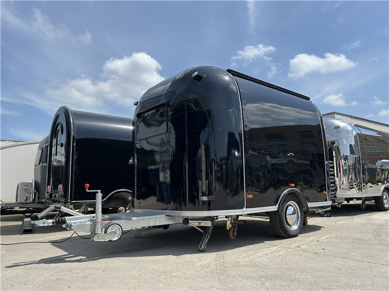 European Food Truck Crepe,Burger,Grilled Sausage,Lángos Food Trailer - Toitlustus haagis: pilt 5 European Food Truck Crepe,Burger,Grilled Sausage,Lángos Food Trailer - Toitlustus haagis: pilt 5