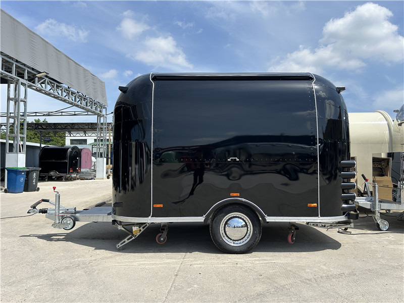 European Food Truck Crepe,Burger,Grilled Sausage,Lángos Food Trailer - Toitlustus haagis: pilt 4 European Food Truck Crepe,Burger,Grilled Sausage,Lángos Food Trailer - Toitlustus haagis: pilt 4