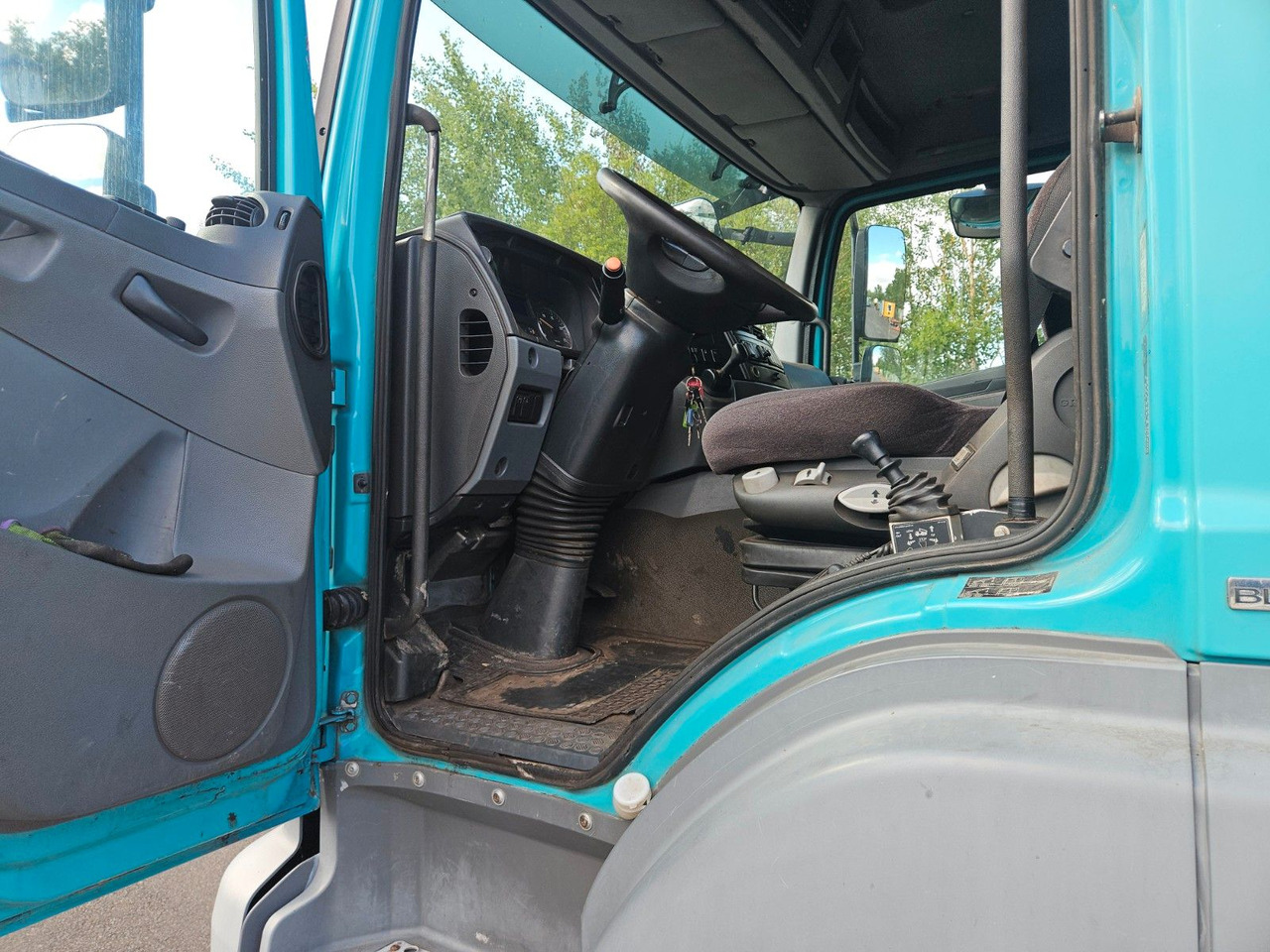 Mercedes-Benz Axor 1843 4x2 mit Kipphydraulik - Sadulveok: pilt 5 Mercedes-Benz Axor 1843 4x2 mit Kipphydraulik - Sadulveok: pilt 5
