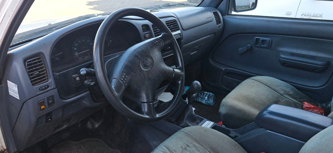 Maastur Toyota Hilux Double Cab 4x4: pilt 6