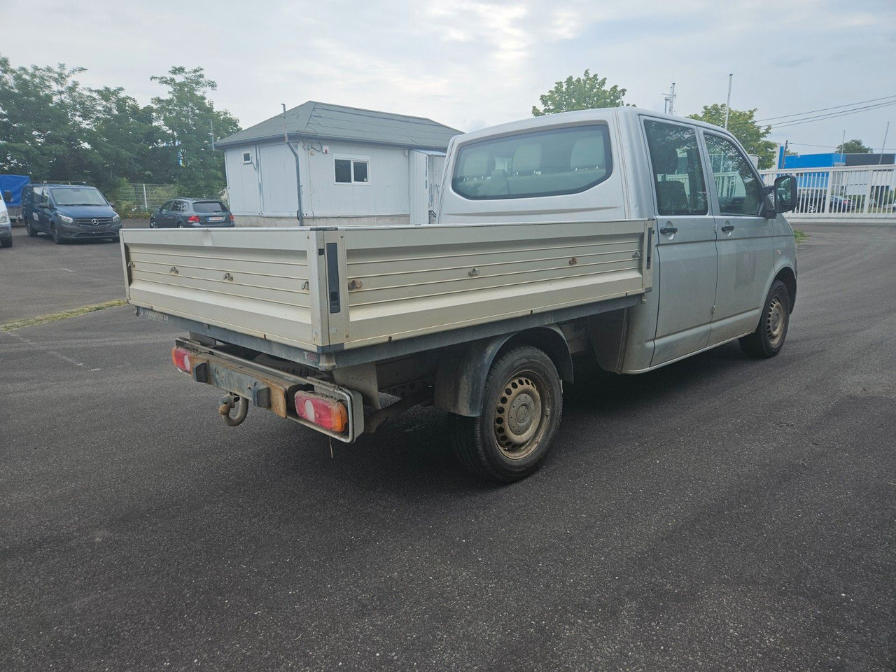 Volkswagen T5 DOKA Pritsche ALLRAD - Madelauto: pilt 2 Volkswagen T5 DOKA Pritsche ALLRAD - Madelauto: pilt 2