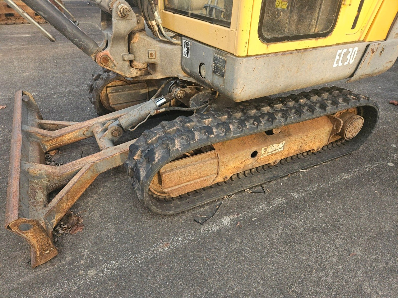 Volvo EC 30 Minibagger - Miniekskavaator: pilt 3 Volvo EC 30 Minibagger - Miniekskavaator: pilt 3