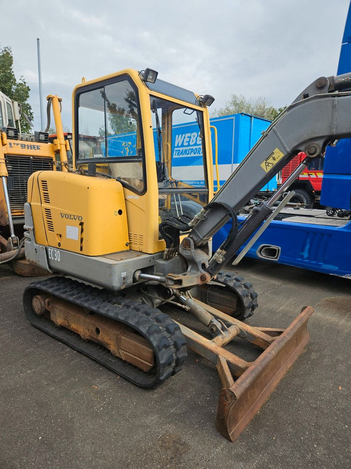 Volvo EC30 Minibagger - Miniekskavaator: pilt 4 Volvo EC30 Minibagger - Miniekskavaator: pilt 4