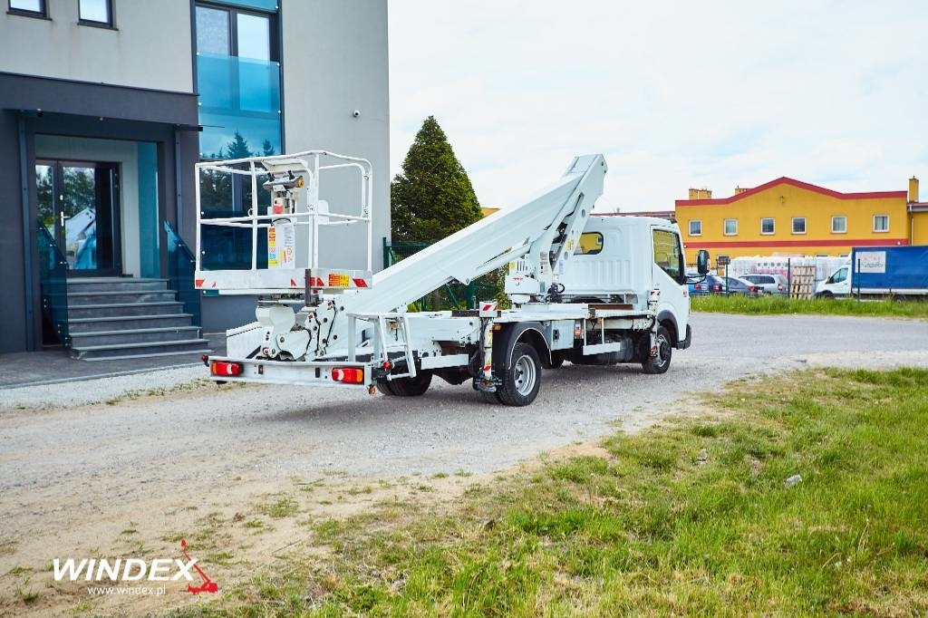 CMC PLA 250 - Veoautolt tõusev platvorm: pilt 3 CMC PLA 250 - Veoautolt tõusev platvorm: pilt 3