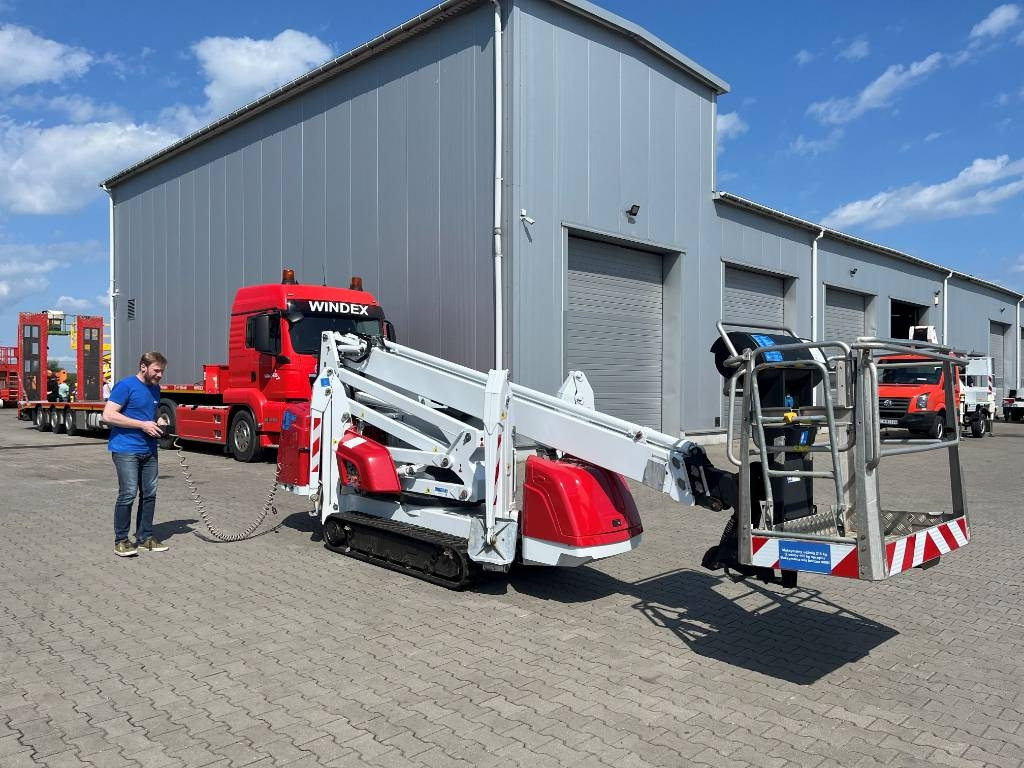 Dinolift 185 XTC II - Veoautolt tõusev platvorm: pilt 1 Dinolift 185 XTC II - Veoautolt tõusev platvorm: pilt 1