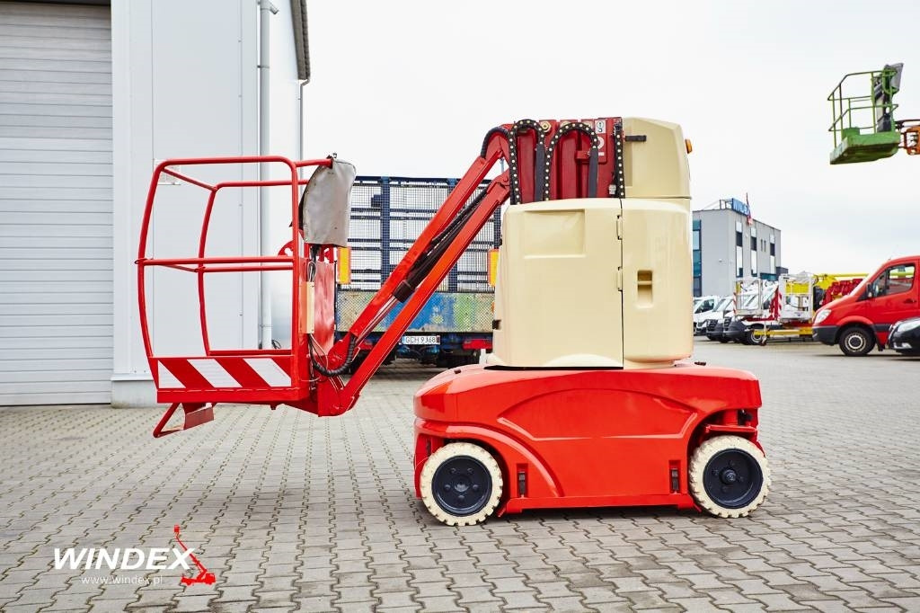 JLG TOUCAN T1010 - Masttõstuk: pilt 1 JLG TOUCAN T1010 - Masttõstuk: pilt 1