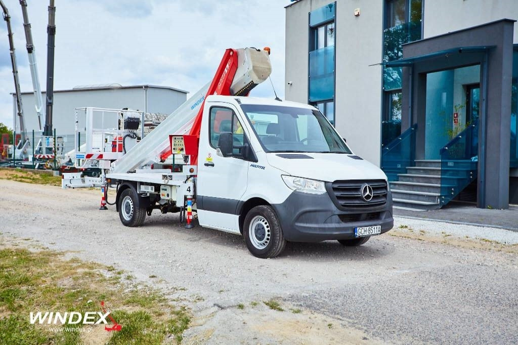 Multitel MTE 270 - Veoautolt tõusev platvorm: pilt 1 Multitel MTE 270 - Veoautolt tõusev platvorm: pilt 1