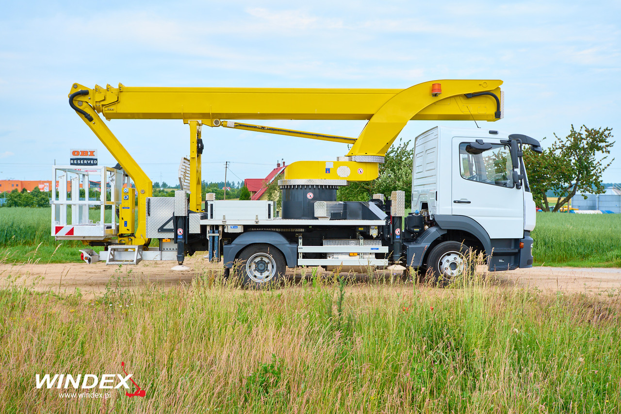 PALFINGER P 300 KS - Platvorm: pilt 2 PALFINGER P 300 KS - Platvorm: pilt 2