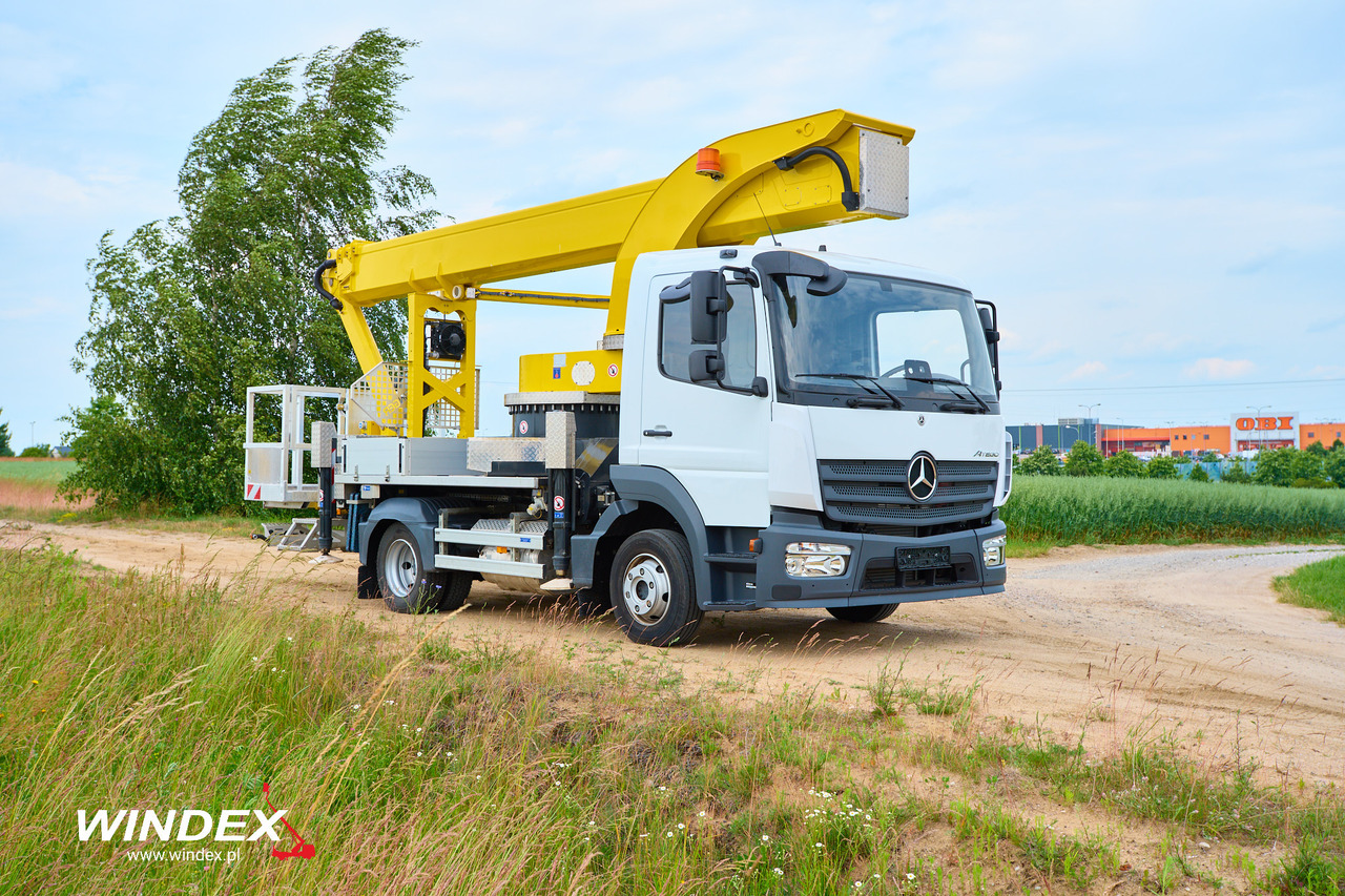 PALFINGER P 300 KS - Platvorm: pilt 1 PALFINGER P 300 KS - Platvorm: pilt 1