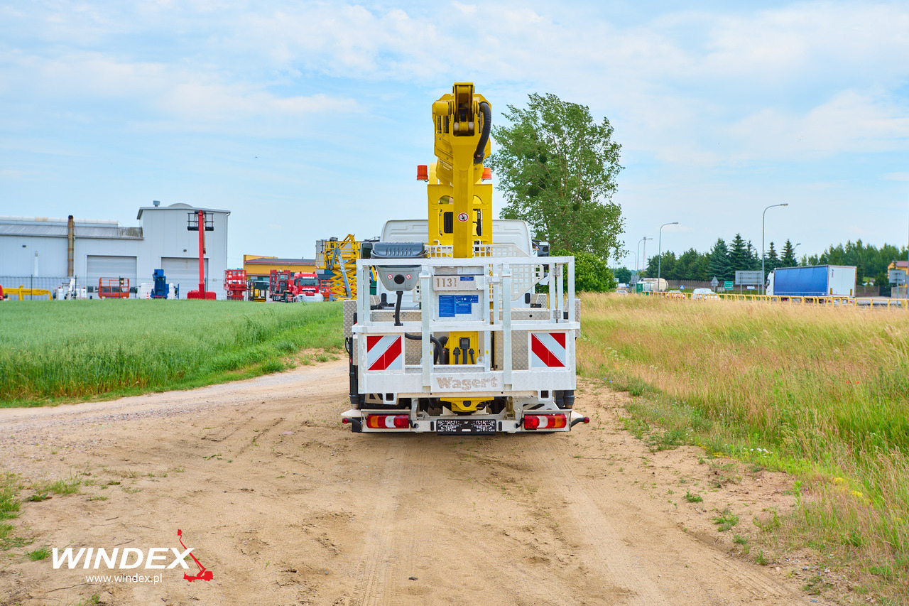 PALFINGER P 300 KS - Platvorm: pilt 4 PALFINGER P 300 KS - Platvorm: pilt 4