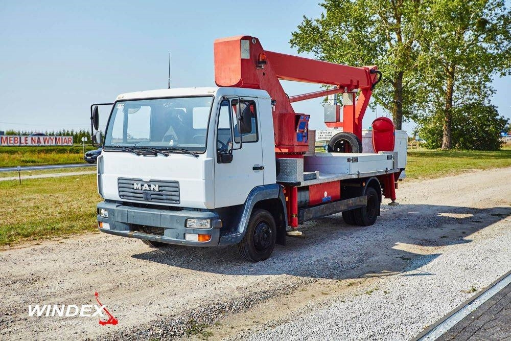 Wumag WT 170 - Veoautolt tõusev platvorm: pilt 4 Wumag WT 170 - Veoautolt tõusev platvorm: pilt 4