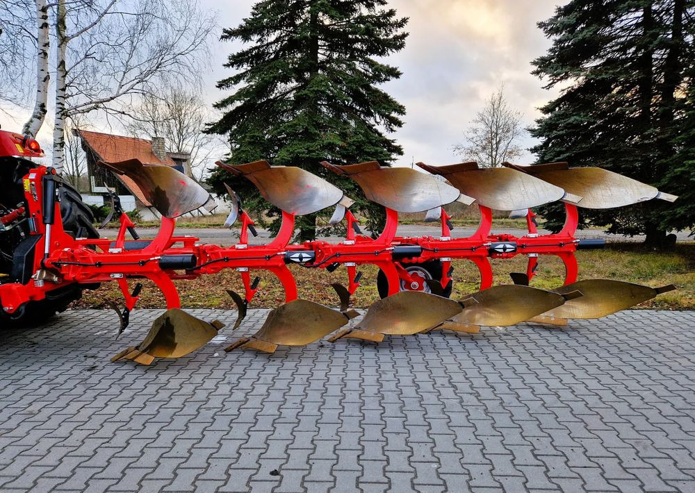 Gregoire Besson Gregoire Besson Rover 70 - Ader: pilt 4 Gregoire Besson Gregoire Besson Rover 70 - Ader: pilt 4