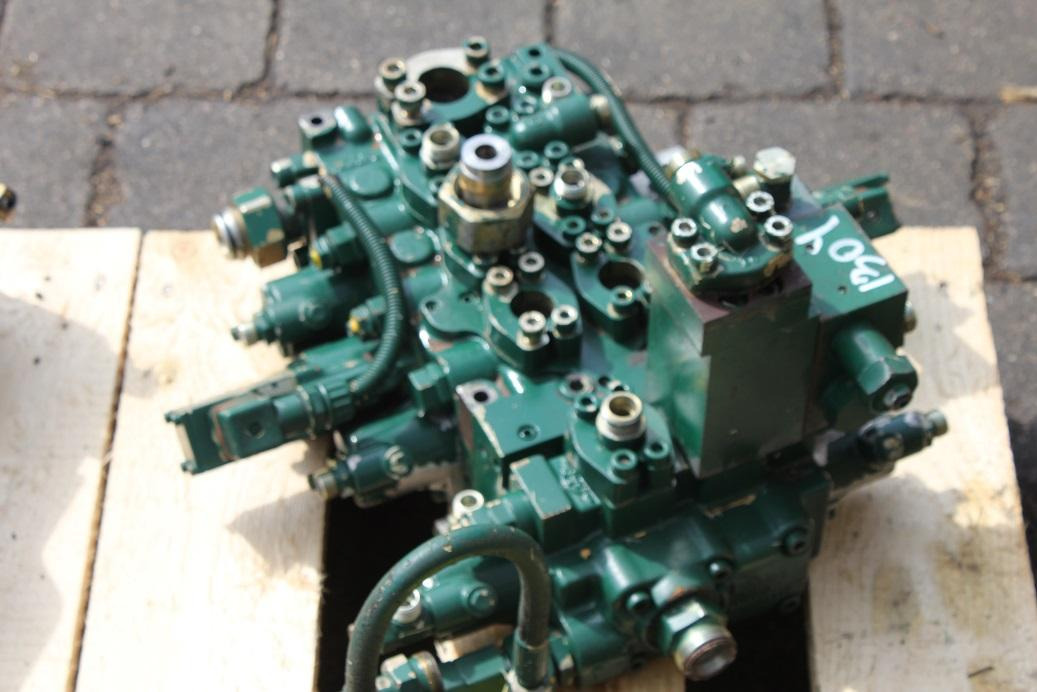 Atlas 1304 - Hüdrauliline klapp - Ehitusmasinad: pilt 3 Atlas 1304 - Hüdrauliline klapp - Ehitusmasinad: pilt 3