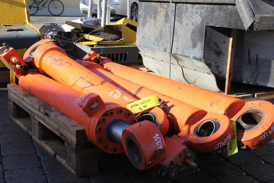 Atlas 1604 LC - Hüdrauliline silinder - Ehitusmasinad: pilt 4 Atlas 1604 LC - Hüdrauliline silinder - Ehitusmasinad: pilt 4