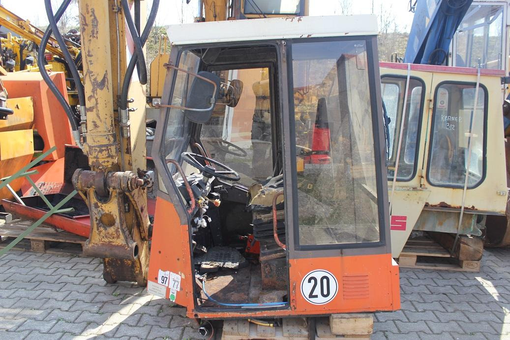Atlas AR 51, AR 52 - Kabiin - Ehitusmasinad: pilt 4 Atlas AR 51, AR 52 - Kabiin - Ehitusmasinad: pilt 4