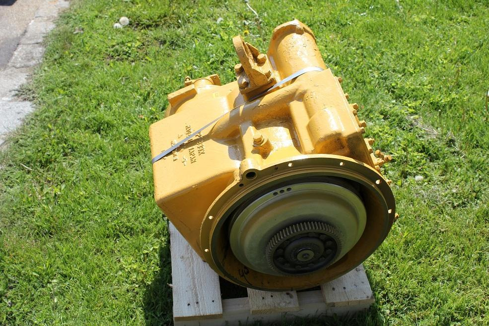 Caterpillar D 3 C - Käigukast - Ehitusmasinad: pilt 5 Caterpillar D 3 C - Käigukast - Ehitusmasinad: pilt 5