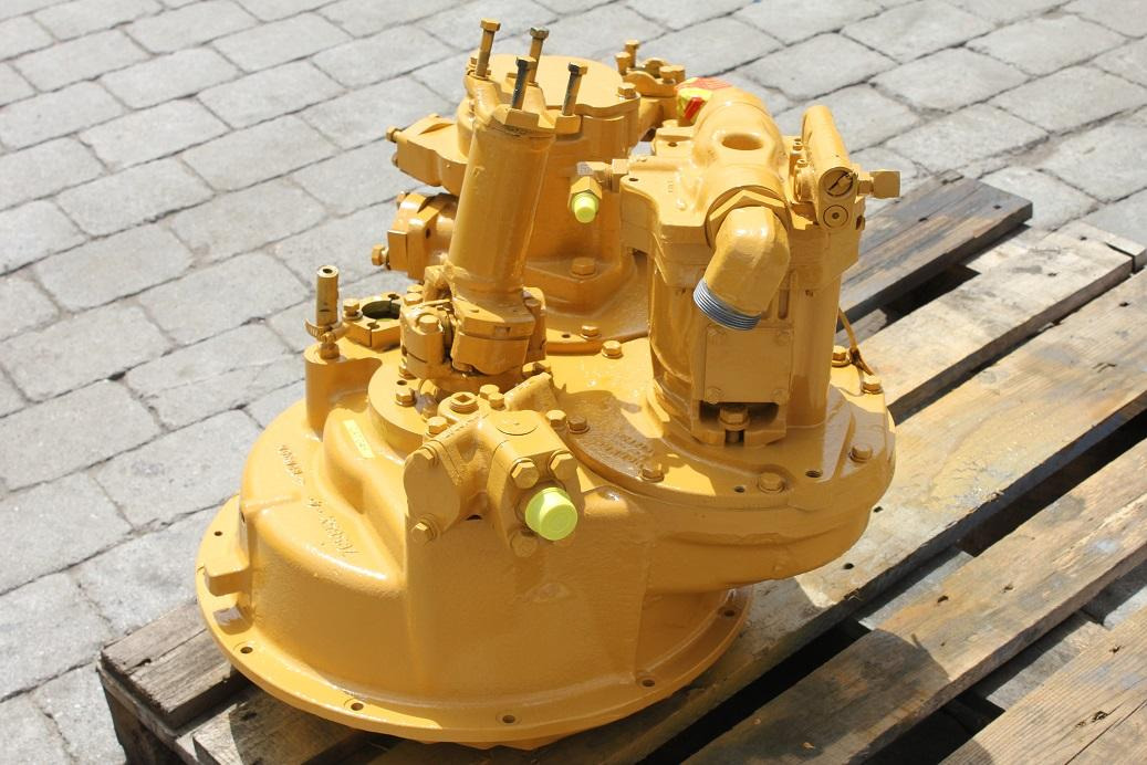 Caterpillar D 4H - Jõuülekanne - Ehitusmasinad: pilt 4 Caterpillar D 4H - Jõuülekanne - Ehitusmasinad: pilt 4