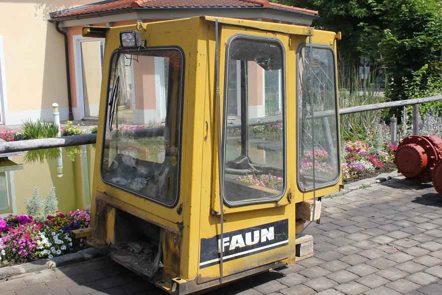 Faun F 1310 - Kabiin - Ehitusmasinad: pilt 1 Faun F 1310 - Kabiin - Ehitusmasinad: pilt 1