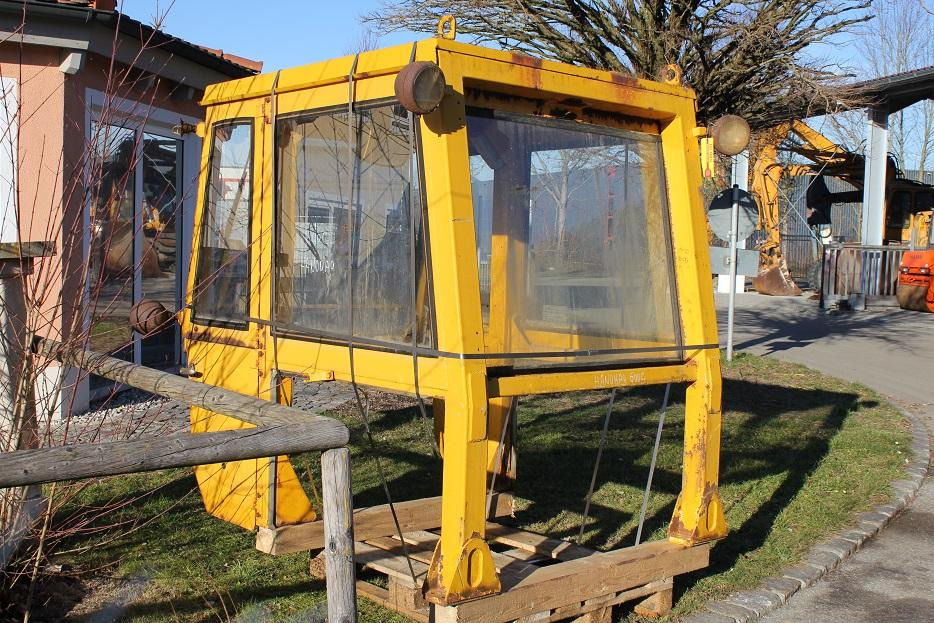 Hanomag 600C , 600 D - Kabiin - Ehitusmasinad: pilt 1 Hanomag 600C , 600 D - Kabiin - Ehitusmasinad: pilt 1