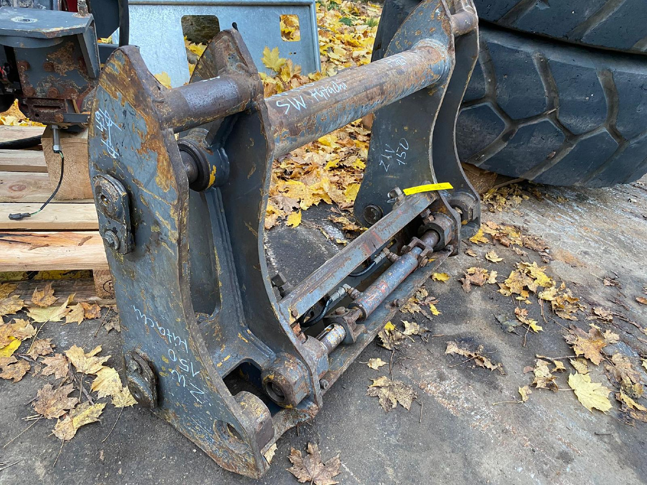 Hitachi ZW 150 - Kiirühendus: pilt 1 Hitachi ZW 150 - Kiirühendus: pilt 1