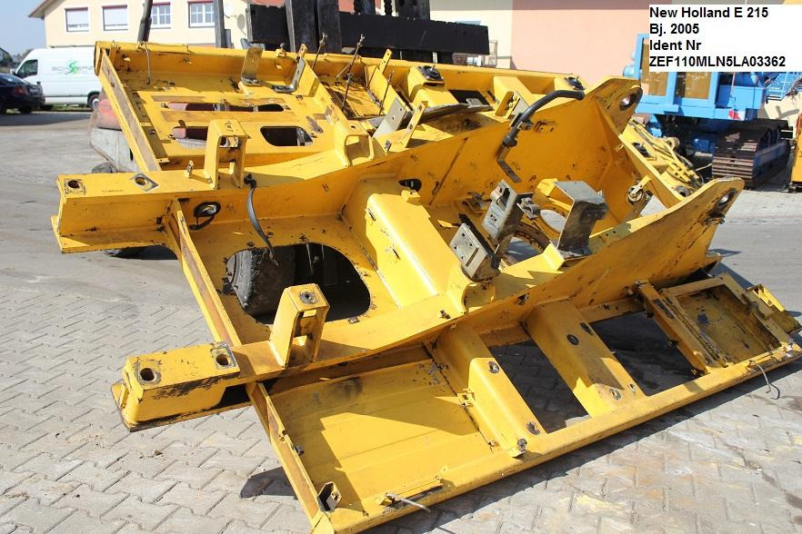Holland Kobelco E 215 - Pealisehitus ja välispind - Ehitusmasinad: pilt 2 Holland Kobelco E 215 - Pealisehitus ja välispind - Ehitusmasinad: pilt 2