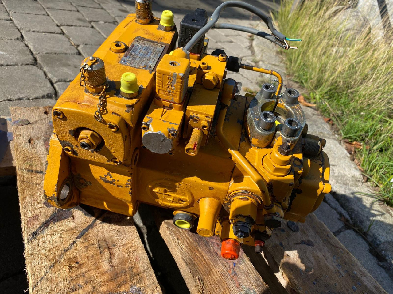 Hydromatik A4V90 aus L 531 - Hüdrauliline pump - Ehitusmasinad: pilt 4 Hydromatik A4V90 aus L 531 - Hüdrauliline pump - Ehitusmasinad: pilt 4