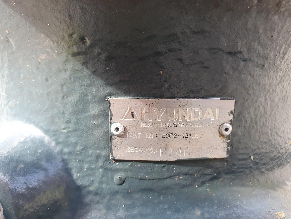 Hyundai Robex 220 LC 9A - Pöördemootor - Ehitusmasinad: pilt 5 Hyundai Robex 220 LC 9A - Pöördemootor - Ehitusmasinad: pilt 5