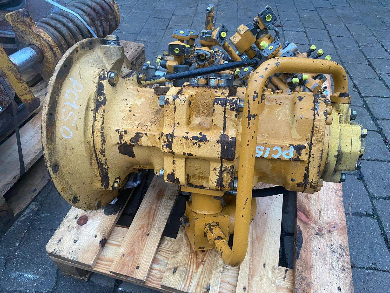 Komatsu PC 150 - Hüdraulika - Ehitusmasinad: pilt 1 Komatsu PC 150 - Hüdraulika - Ehitusmasinad: pilt 1